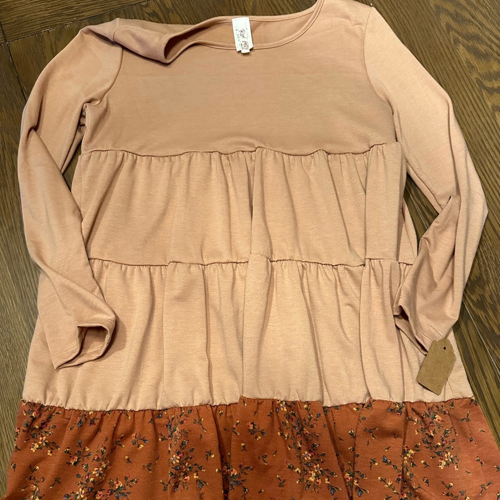 Red Lolly A Tiered Loose Fit Shift Dress (Lg)